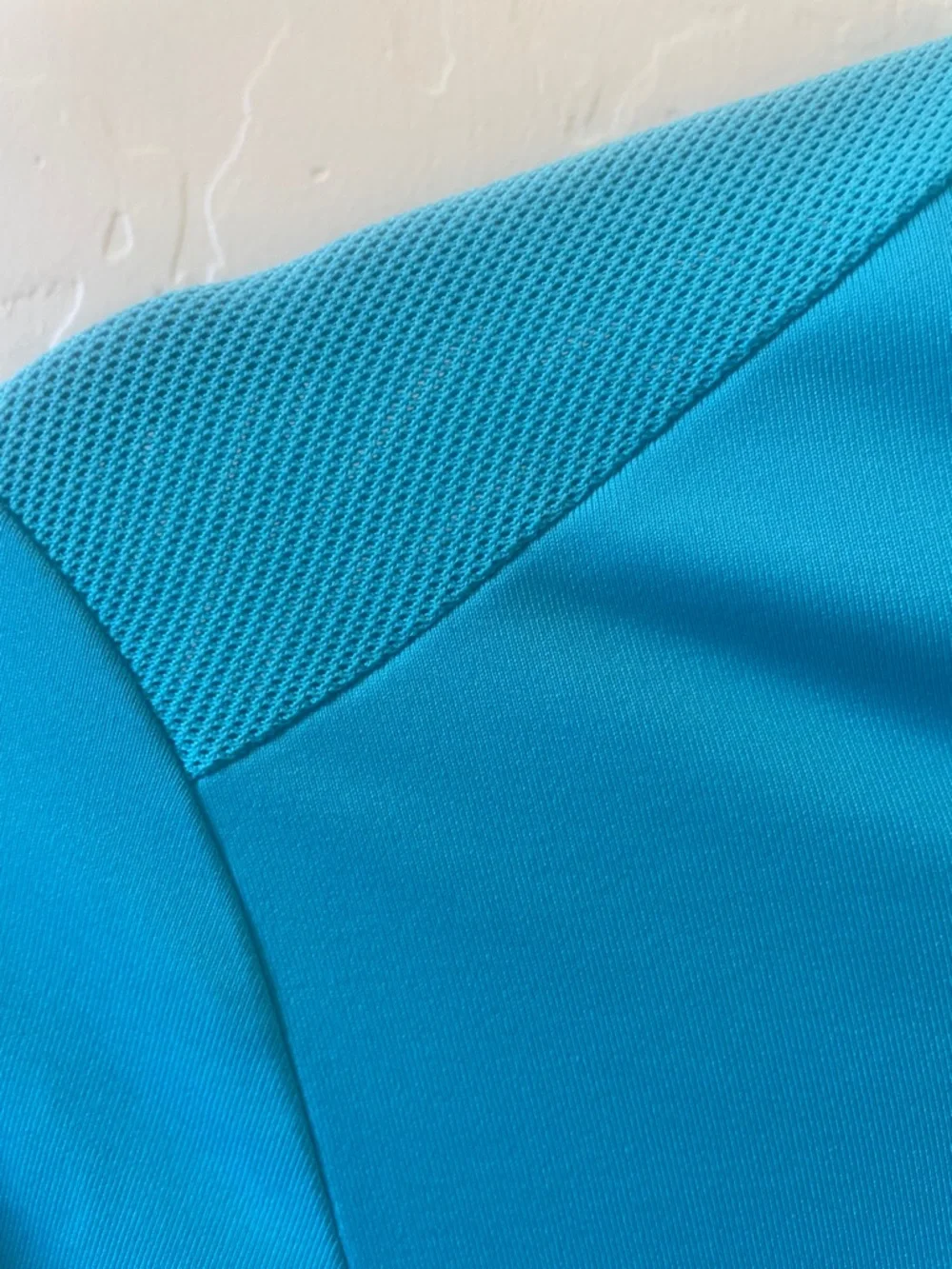 Size S RLX Ralph Lauren Sporty Aqua Blue Short-Sleeve Zip Mock Neck Top - Picture 4 of 6